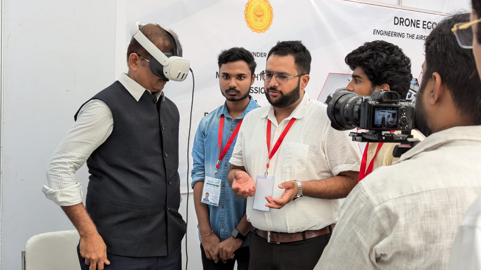 Lab members presented Maharashtra Drone Mission project's Ground Control Vehicle VR simulation to several Minister's and Employees of Maharashtra Government at Mantralaya, Mumbai.
